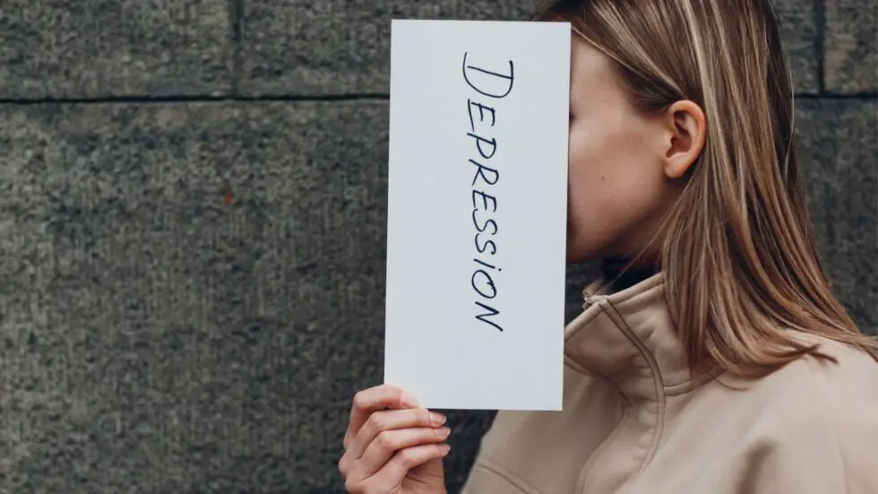 Depresja – przyczyny, objawy. Jak sobie z nią radzić?